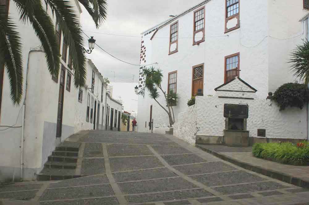 18 - La Palma - Santa Cruz de la Palma, calle San Jose
